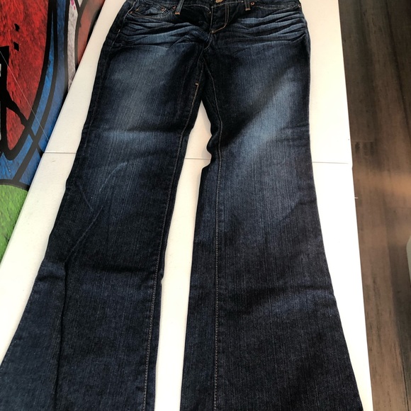 7 For all Mankind jeans like new - Picture 2 of 6